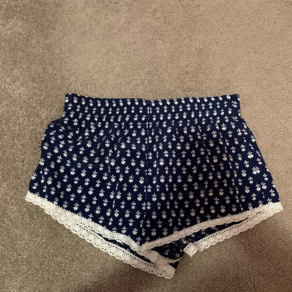 Patterned shorts